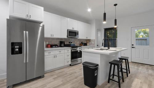 Chic Grey Escape Close to Downtown Fun - Foto 4