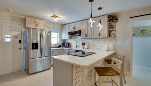 Walk to Redington Beach Renovated Duplex with Patio - Photo 5