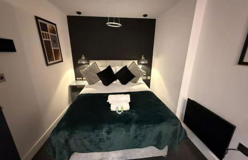 Spacious & Stylish Self Contained Studio Apartments - Foto 17