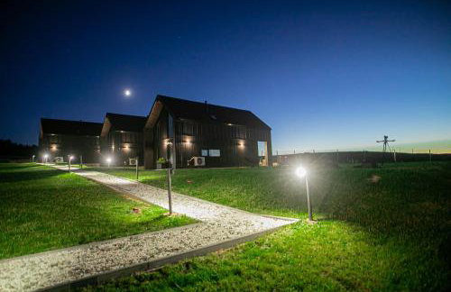 Stodoły na wzgórzu - Foto 32