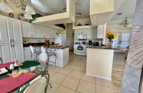 Villa with swimming pool & spa in quiet area - Foto 25