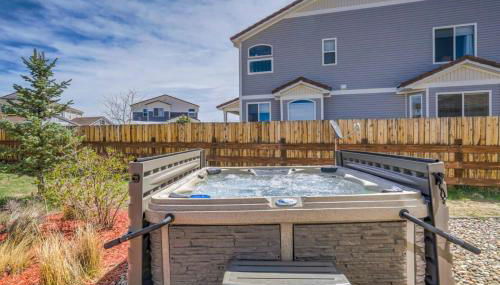 4BR Hot Tub Pool Table, Ping Pong, Foosball! - Foto 2