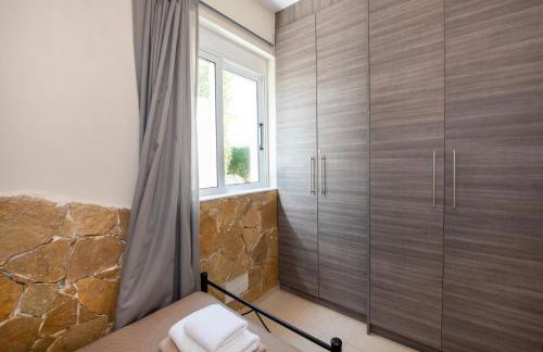 Gabriel apartment with a shared pool close to the beach - Foto 22