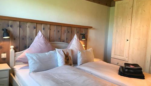 Bei uns im Allgäu - Ferienwohnungen für Erholung und Aktivität - Foto 2, towels, wardrobe