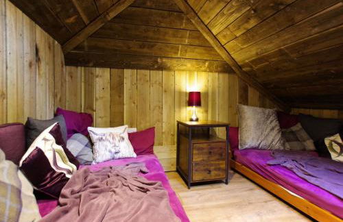 Fun holiday lodges in historic walled garden near Falkirk, Heart of Scotland Holidays - Foto 64