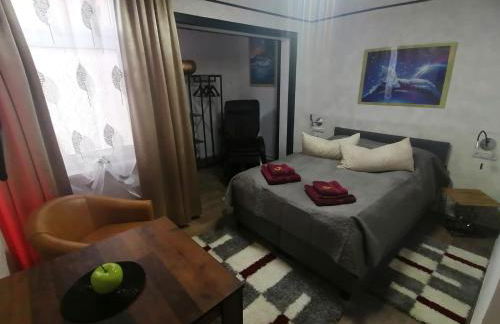 Best-Preis -Gold Suite- mit Netflix, Self-Check-In, eBike Ladestation, Fahrradraum, WLAN, Netflix und Massagesessel - direkt am Elberadweg im Herzen von Wittenberge - Foto 30