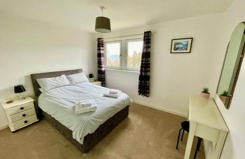 Spacious 2 Bedroom Home in Picturesque Cullen - Foto 9