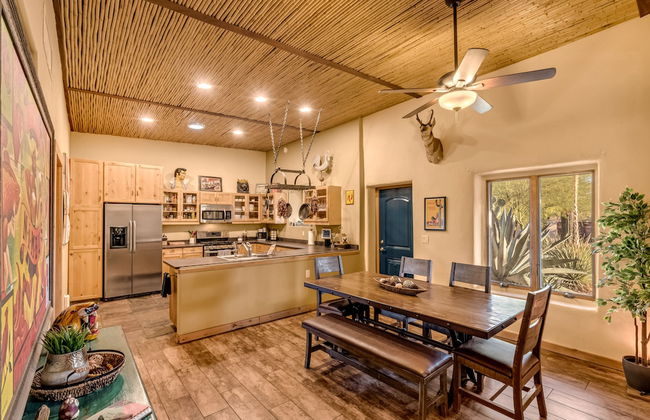 La Puerta Azul- Stunning Desert Retreat; Pool/Spa - Foto 41