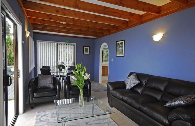 By the Bay Beachfront Apartments - Foto 38