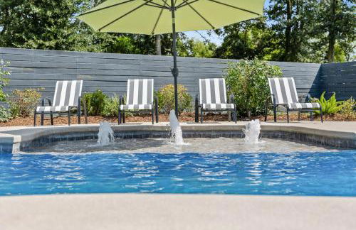 Gameday Getaway - Pool - King Bed - Sports Complex - Foto 15