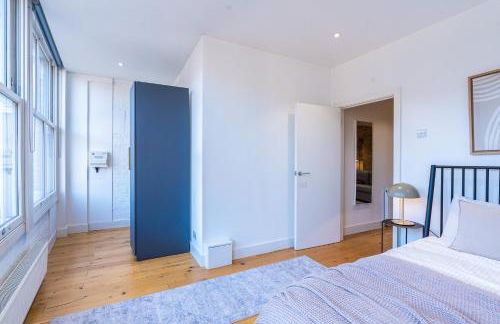 City of London Deluxe 4BR Steps to Tube - Foto 62