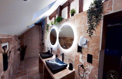 La Bretonnerie Luxury villa with pool & jacuzzi in a equestrian estate - Photo 57