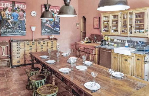 Lovely Home In Thizy-Les-Bourgs - Foto 30