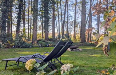 Modern bungalow with direct lake access and fireplace - Photo 23