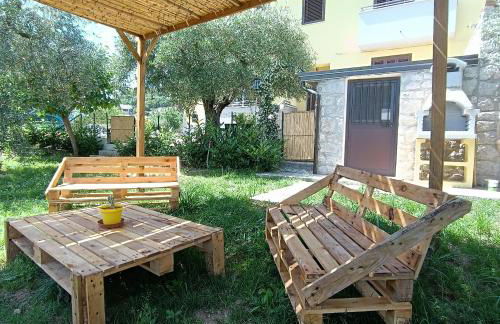 Casa degli Ulivi con PARCHEGGIO PRIVATO - Foto 1