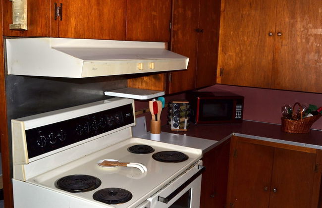 Walk to Downtown Scene - Photo 24