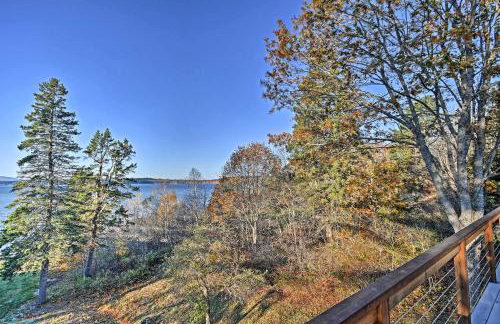 Oceanfront Sullivan Cottage on 6 Acres with Kayak! - Foto 24