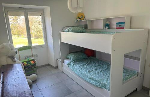 Lovely Holiday Home in Loire for 10 - Photo 7