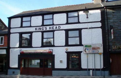 Apothecary Hall - Snowdonia - Photo 37