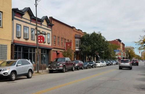 Super Close to Hot Spots in Ohio City, Cleveland - Foto 8