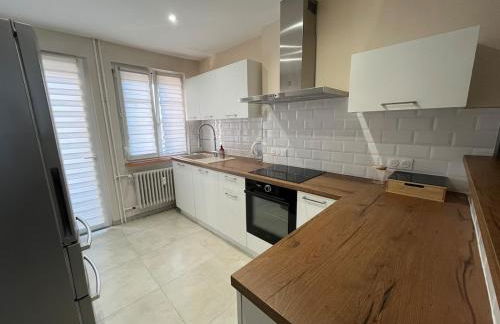 Bright F4 apartment close to everything - Foto 12