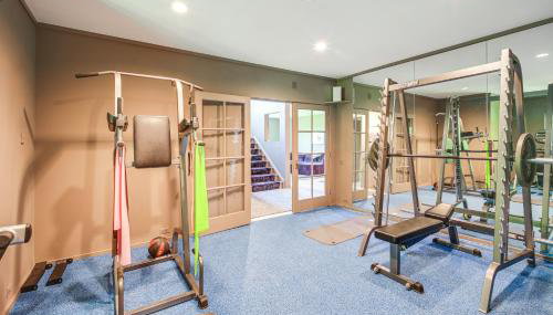 Group-Friendly Newbury Stunner Home Gym, Hot Tub! - Foto 3