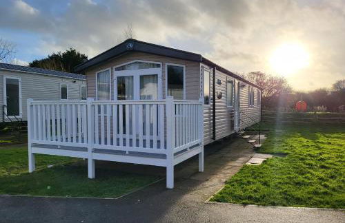 Holiday Home at Combe Haven, St Leonards, Hastings - Foto 1