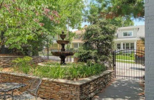 Amazing Locale 2KingBR 1BTH - Photo 40