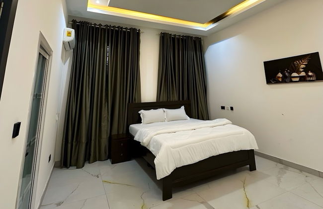 2BR Apartment With Pool and Wifi Near Airport - Foto 3