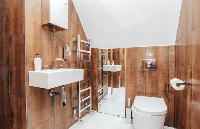 Wisteria House - Sleeps 11 - Foto 38