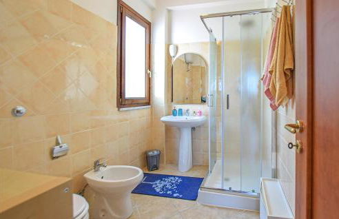 Gorgeous Home In Laureana Cilento - Foto 23