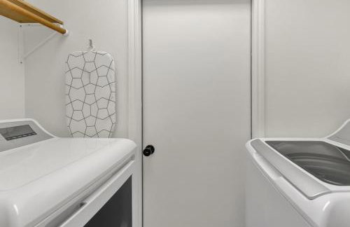 Elegant and Stylish Glenmoor Abode - 5 min to Town - Foto 20