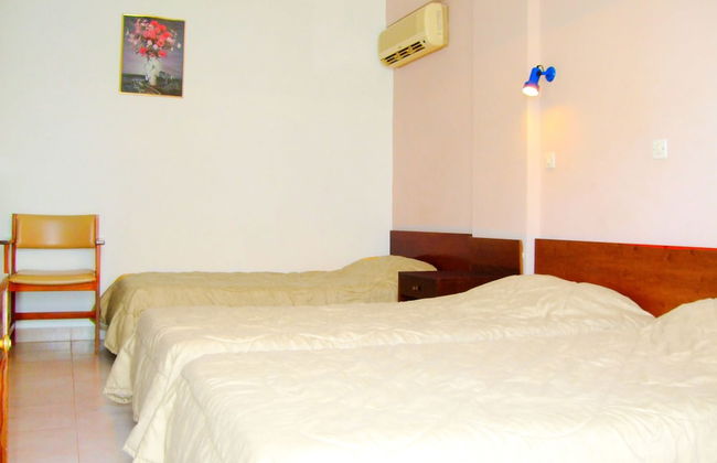 Antonios Hotel - Photo 3