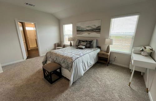 New 4BR Walk to Community Pool & Playground - Foto 31