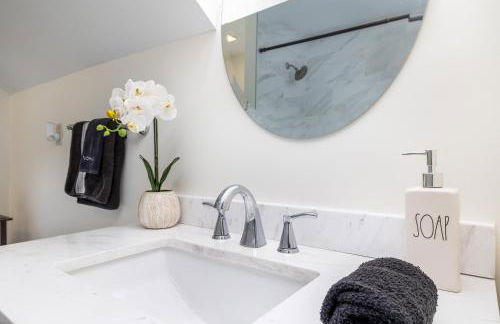 Gorgeous 3 bedroom - 9 mins to Hartford, Connecticut - Foto 13