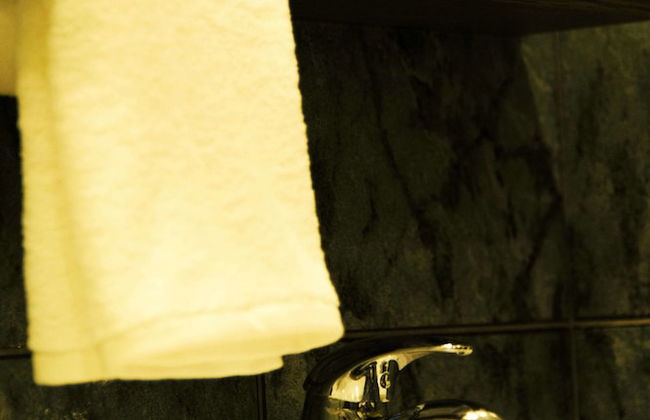 Shams al weibdeh hotel apartment - Photo 32