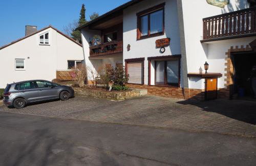 Haus Waldesruh, 3 Ferienwohnungen - Foto 9