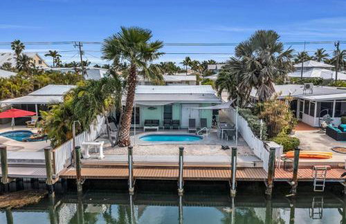 Villa Bella Newly Remodeled With Private Dock and Pool & Cabana Club Access - 7 night minimum stay - Foto 4