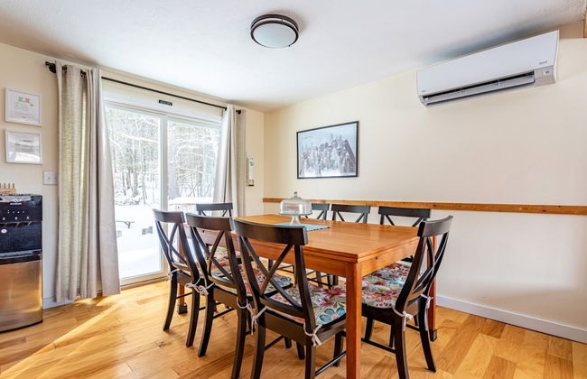 Ski Hike Lodge 5BR w Fire Pit Cozy Spaces - Foto 26