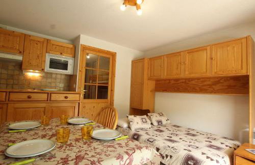 Studio lumineux avec terrasse sud. Serres-Chevalier, 4 personnes, équipements complets. - FR-1-330E-57 - Foto 3