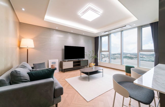 Le collective Busan station - Foto 2