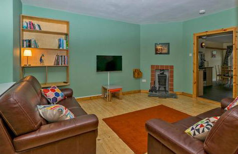 Cosy Cottage Close to East Beach, Shops, Restaurants and RAF base - Foto 4