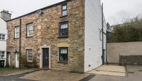 Howgill House - Photo 2