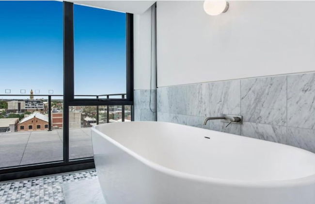 Luxury Penthouse with Bay and City Views - Foto 37