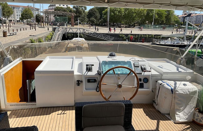 Luxury Yacht in La Rochelle With a Terrace - Foto 68