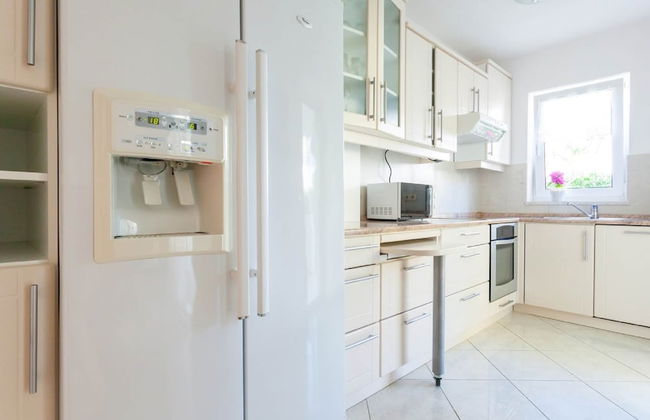 Modern Apartment With Roof Terrace Near the Beach - Foto 6