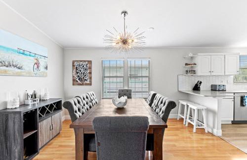 Near Beach Hot Tub Pet-Friendly - Foto 10