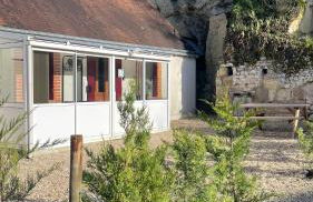 Le Troglo'Gîte, 500m à pied du Zoo de Beauval - Photo 5