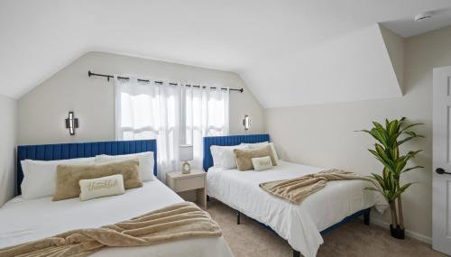 Sleeps 12 - Hot Tub - Pool - Game Room & Fire Pit! - Foto 4