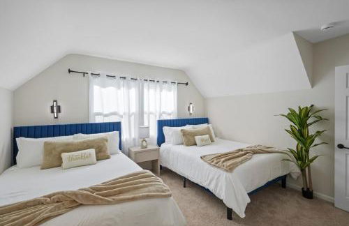 Sleeps 12 - Hot Tub - Pool - Game Room & Fire Pit! - Foto 4